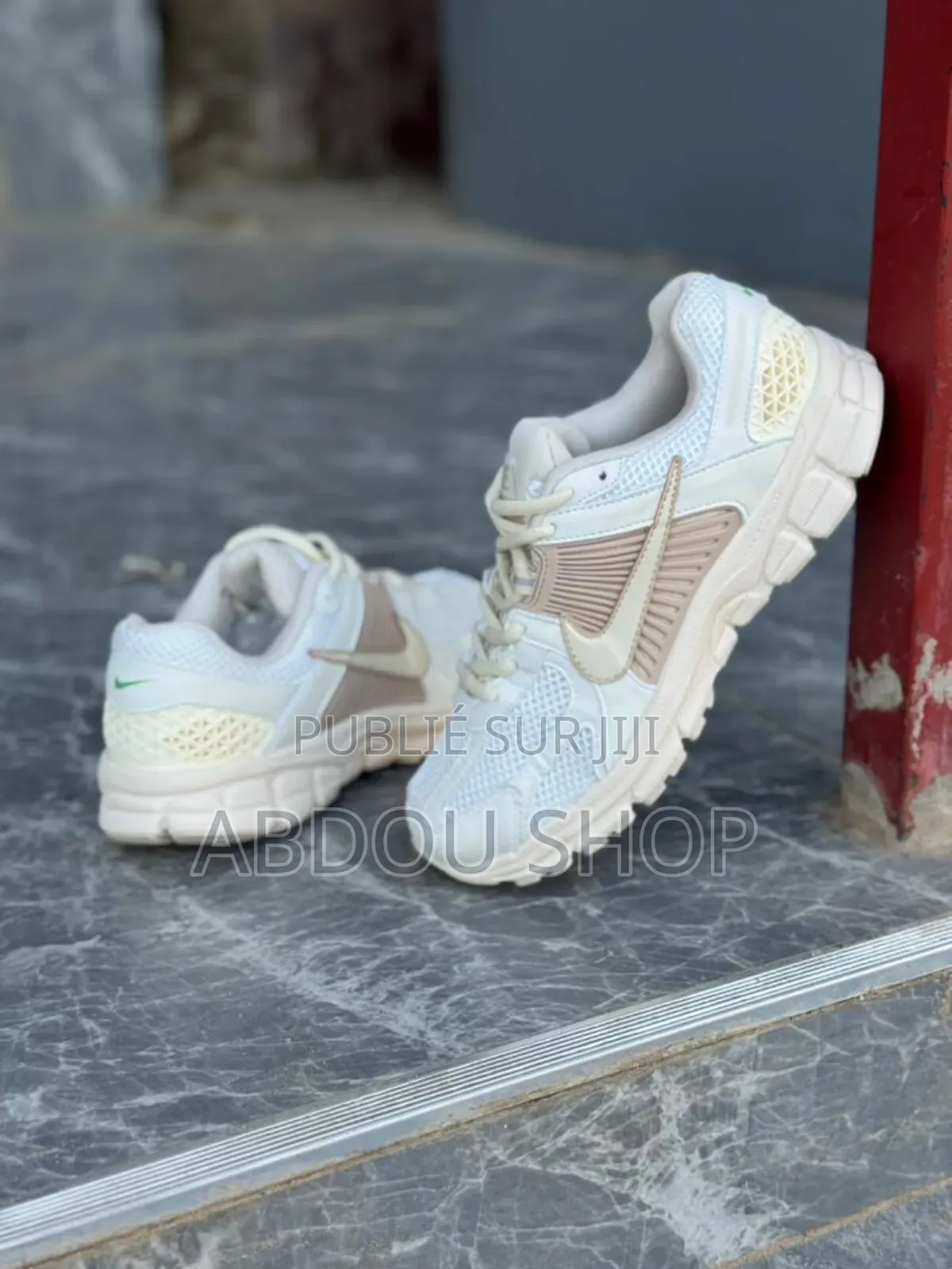 Nike Vomero 5 Disponible