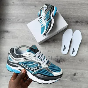 Saucony Progird Omny 9 Disponible