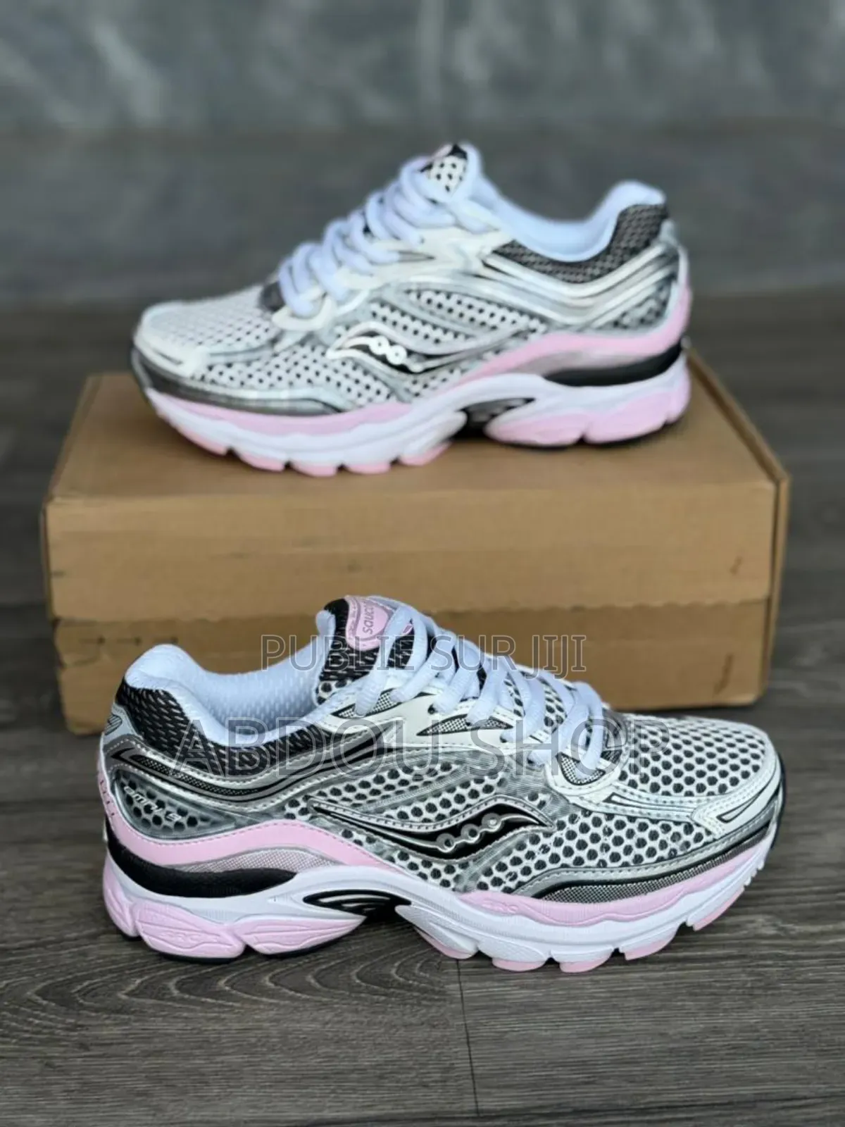 Saucony Progird Omny 9 Disponible