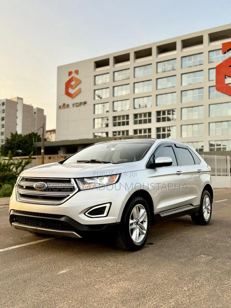 Ford Edge SEL 4dr AWD 2017 Gris