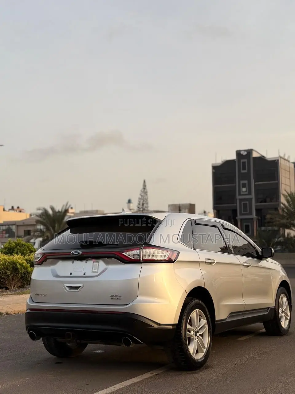 Ford Edge SEL 4dr AWD 2017 Gris