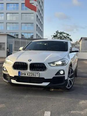 Photo - BMW X2 xDrive28i 2018 Blanc