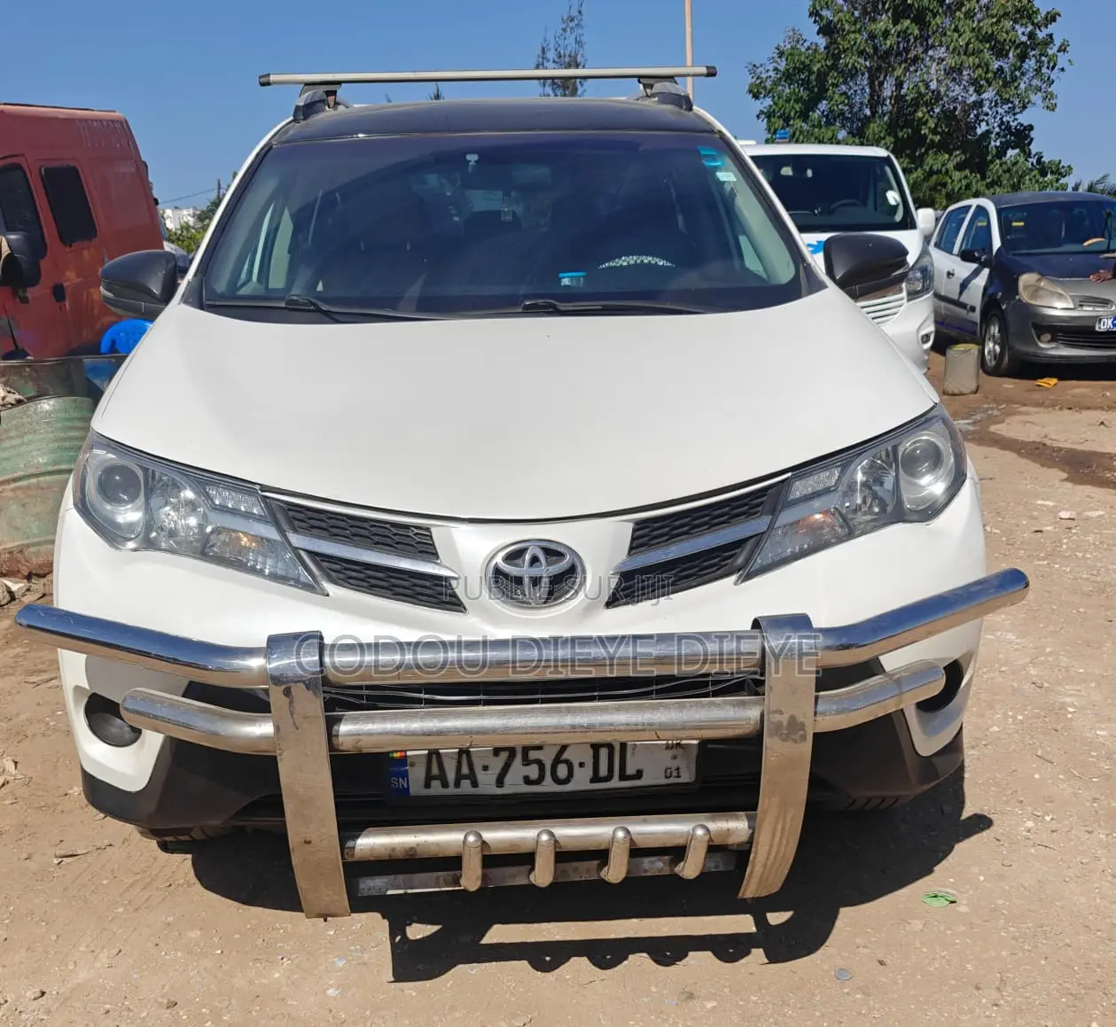 Toyota RAV4 Limited AWD (2.5L 4cyl 6A) 2013 Blanc