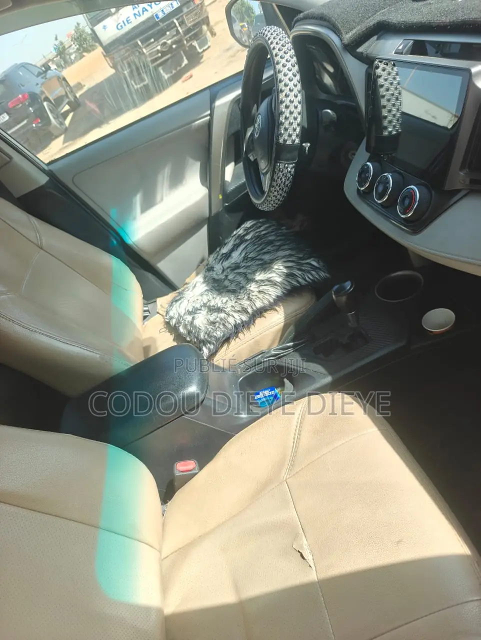 Toyota RAV4 Limited AWD (2.5L 4cyl 6A) 2013 Blanc