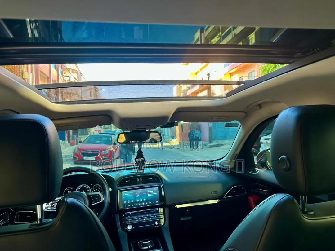 Jaguar F-Pace 20d R-Sport 2017 Rouge