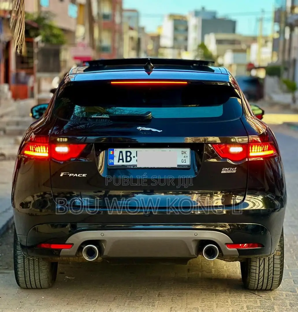 Jaguar F-Pace 20d R-Sport 2017 Rouge