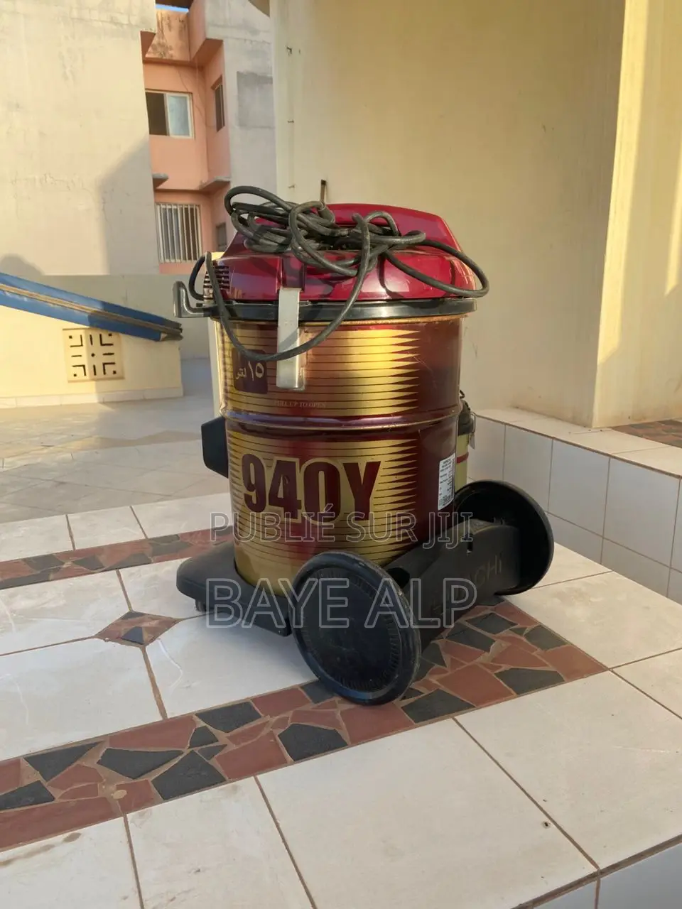 Sayno Et Toshiba Aspirateur 1600w 21l Grande Capacité