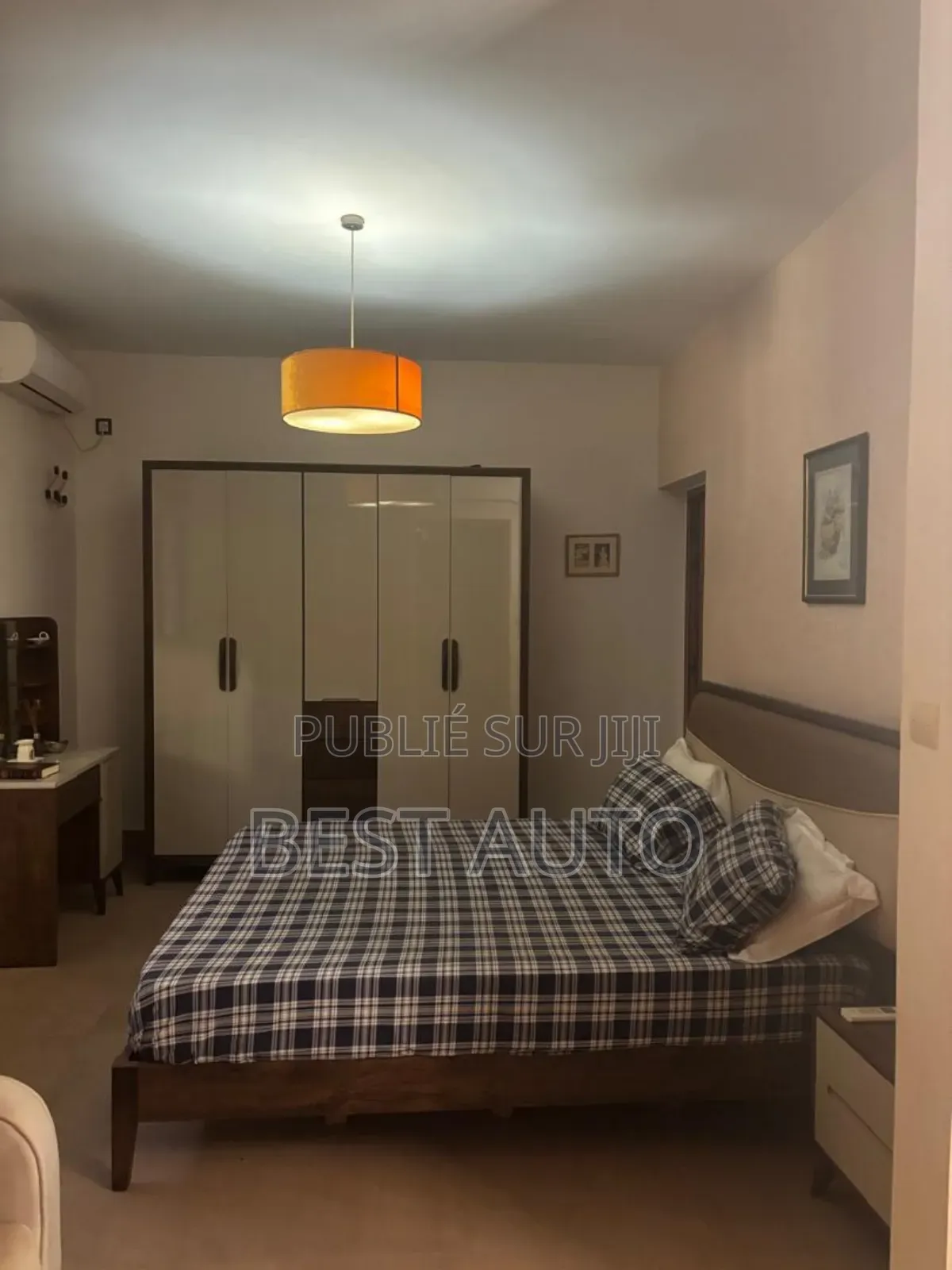 Furnished 9chbre Maison dans Rufisque à Vendre