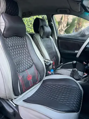 Toyota Corolla 1.4 D-4D 2006 Gris