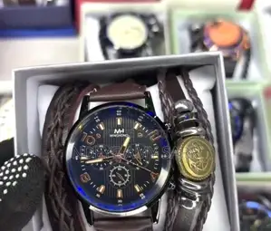 Montre Plus Bracelet