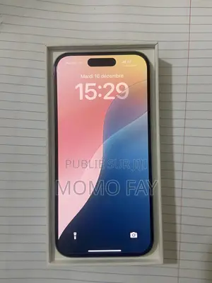 Photo - Apple iPhone 15 128 GB Blue