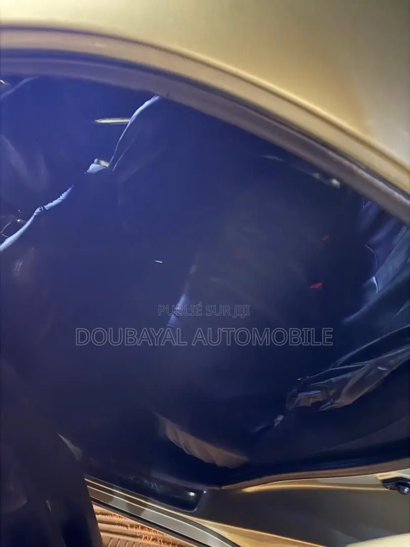 Toyota Avensis 2.0 Advanced 2010 Vert