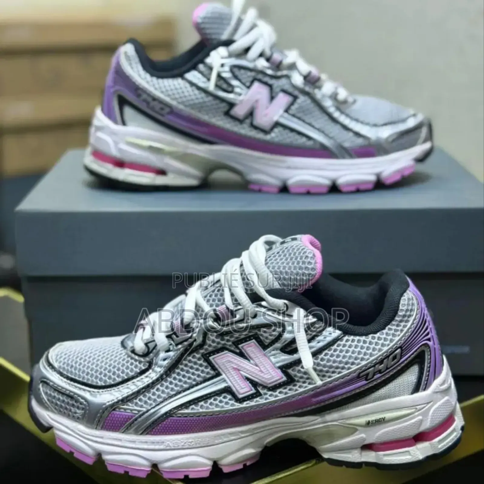New Balance 740 Disponible