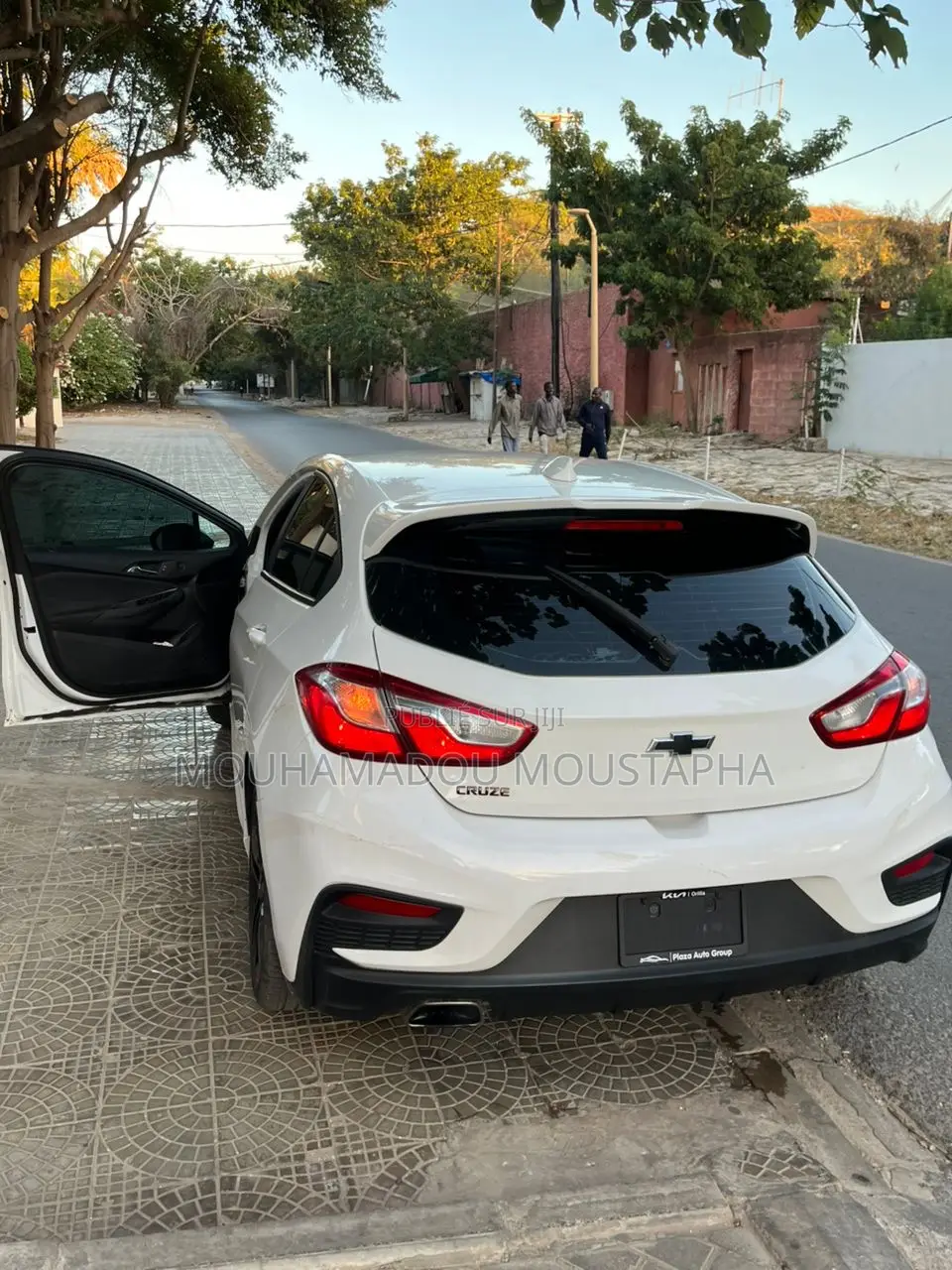 Chevrolet Cruze LT Auto Hatchback 2017 Blanc