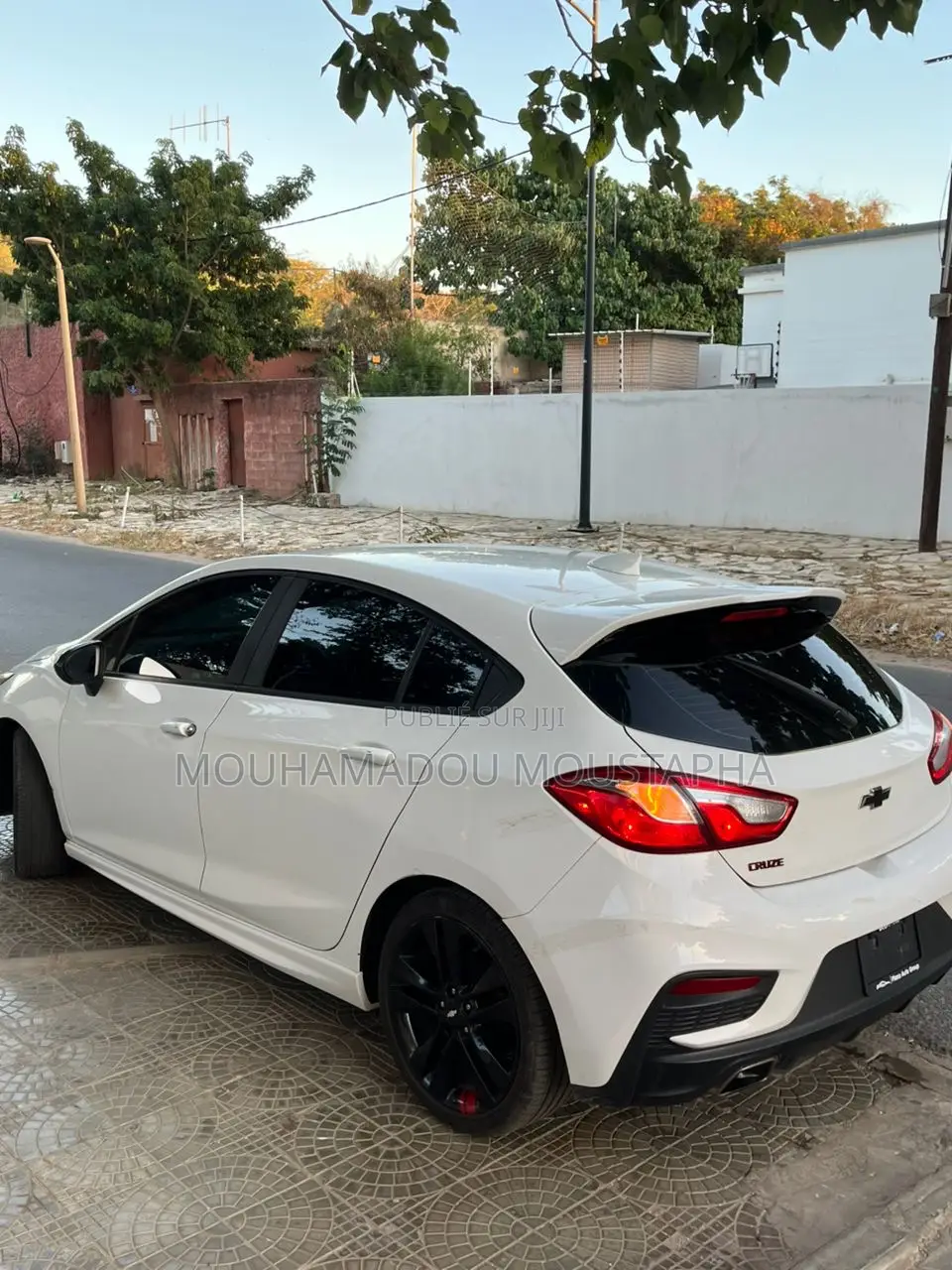 Chevrolet Cruze LT Auto Hatchback 2017 Blanc