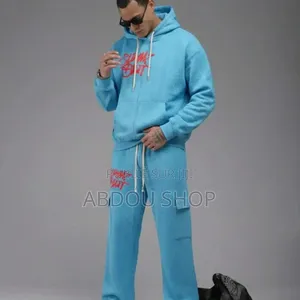 Photo - Ensemble Capuchon Pants Cargo Disponible