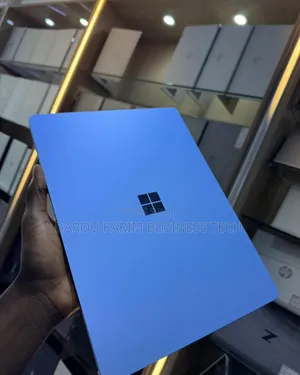 Photo - New Microsoft Surface Laptop 7 16GB Qualcomm Snapdragon X Elite SSD 1T