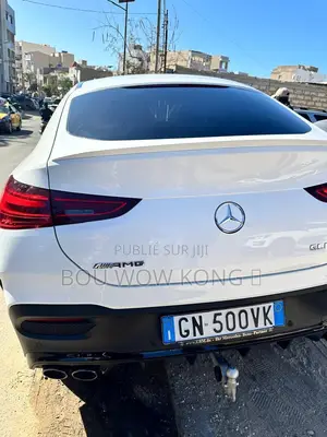 Photo - Mercedes-Benz GLE-Class GLE 350 2024 Blanc