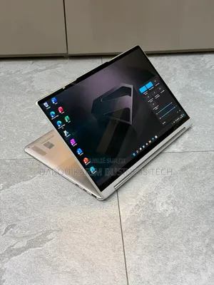 Photo - New Ordinateur Portable Lenovo Yoga 9i 16GB Intel Core I7 SSD 512GB