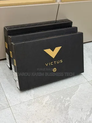 Photo - New Ordinateur portable HP Victus 15 16GB Intel Core i7 SSD 512GB
