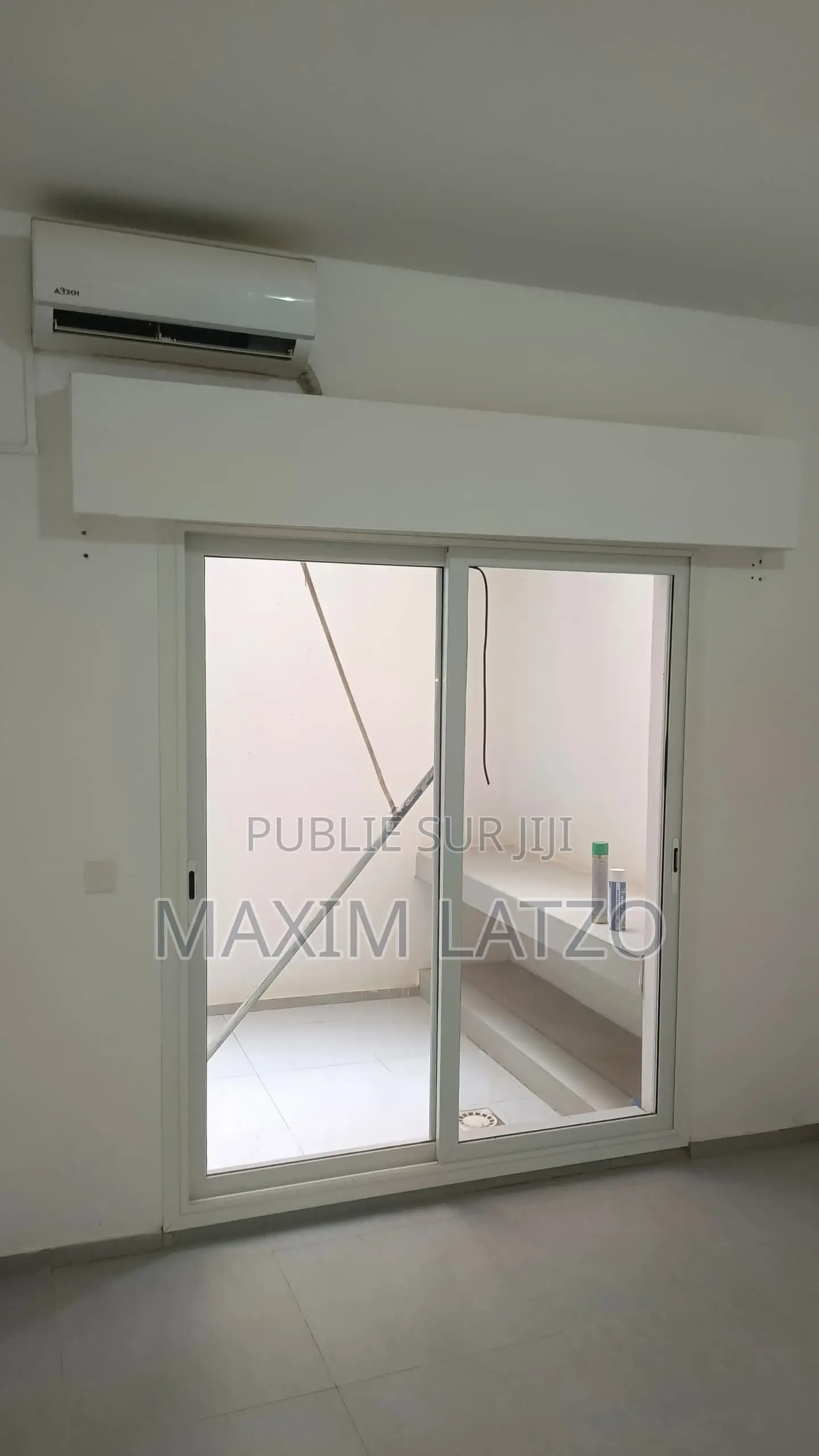 3chbre Appartement dans Ngor à Louer