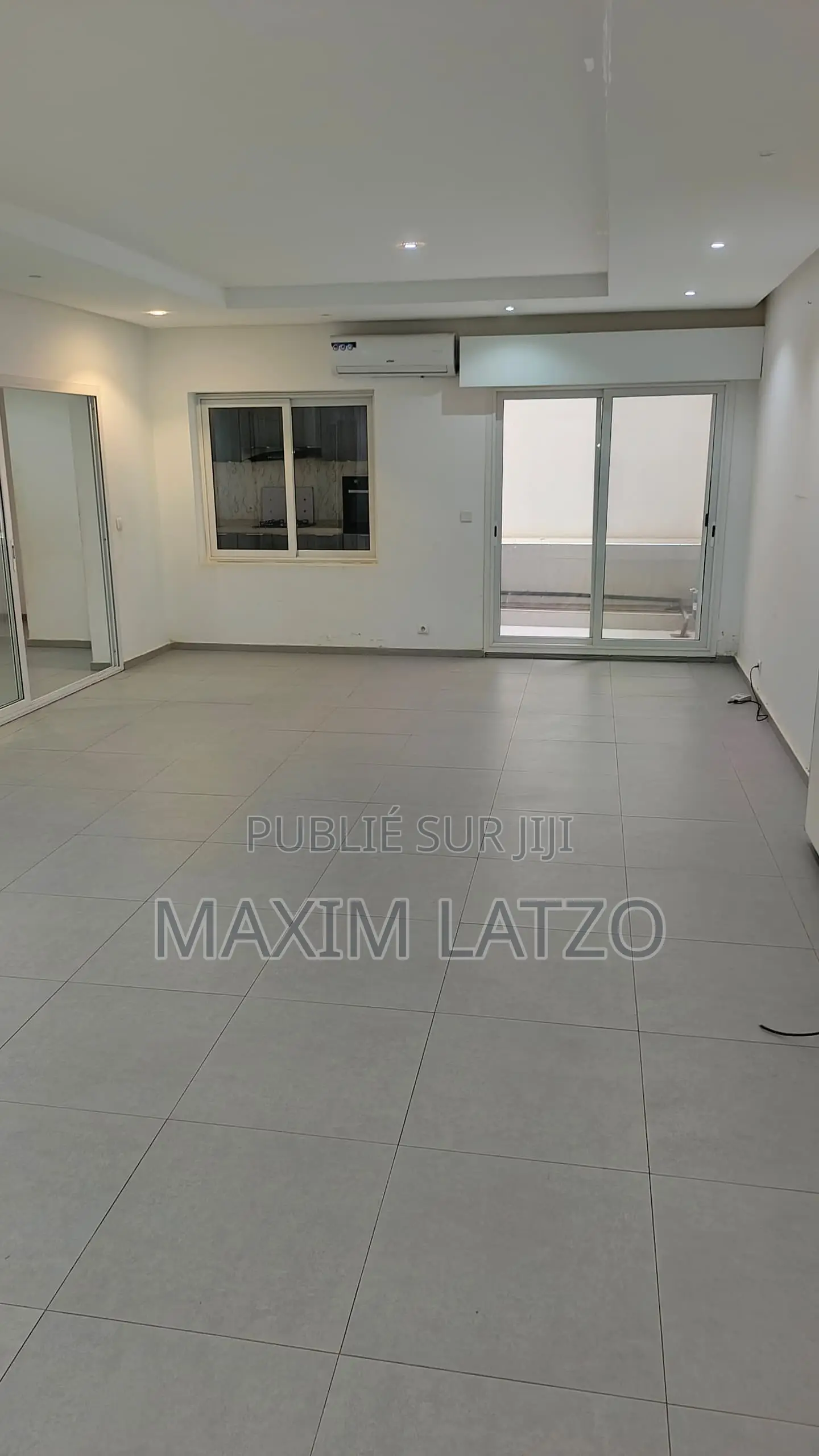 3chbre Appartement dans Ngor à Louer