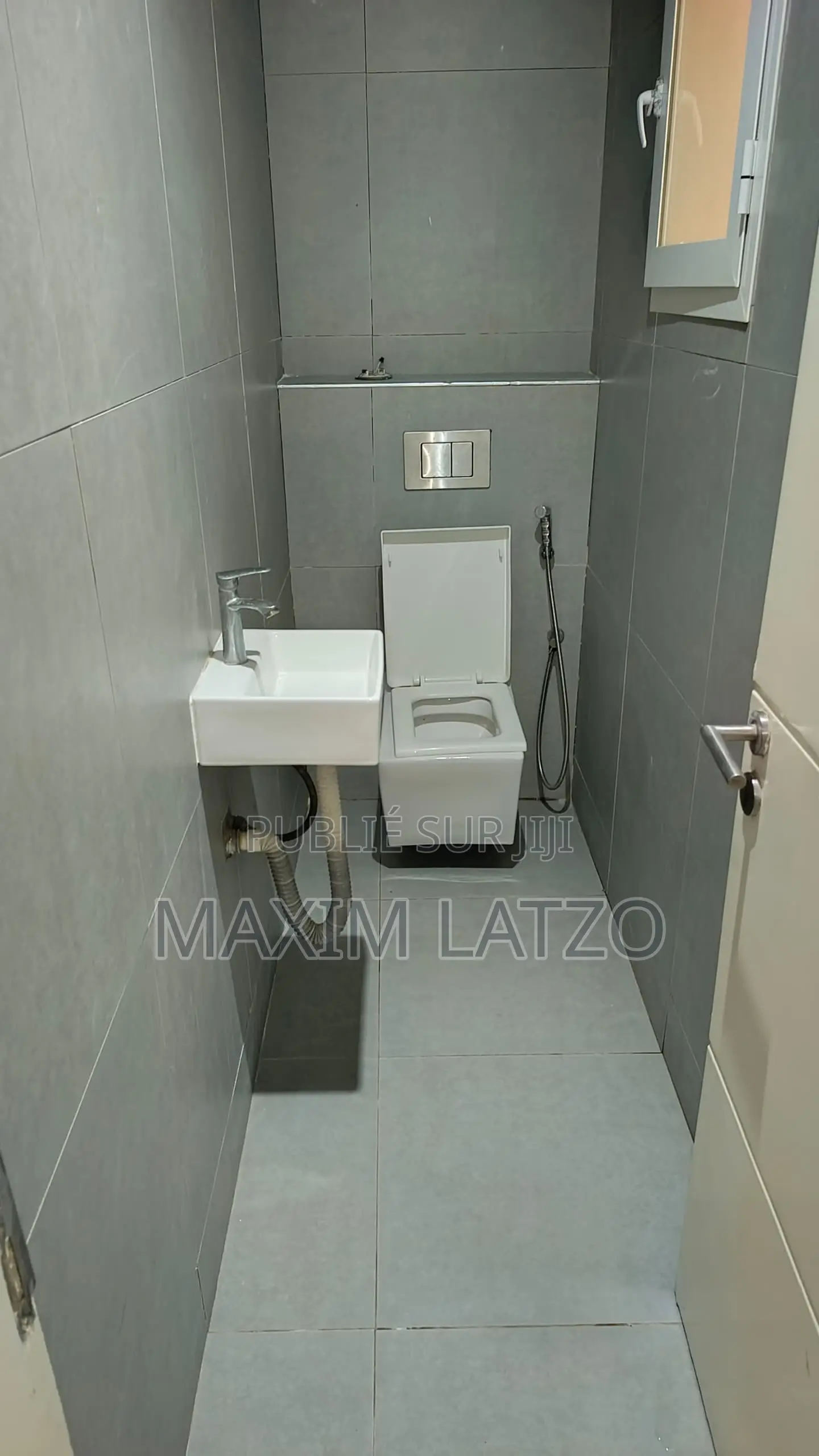 3chbre Appartement dans Ngor à Louer