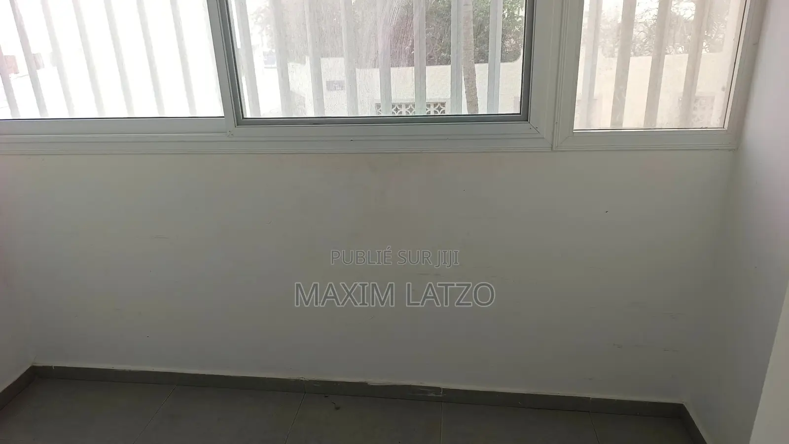 3chbre Appartement dans Ngor à Louer