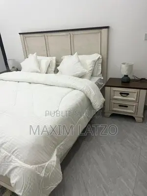 3chbre Appartement dans Yoff à Vendre