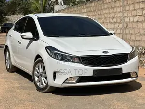 Photo - Kia K3000 2017 Blanc