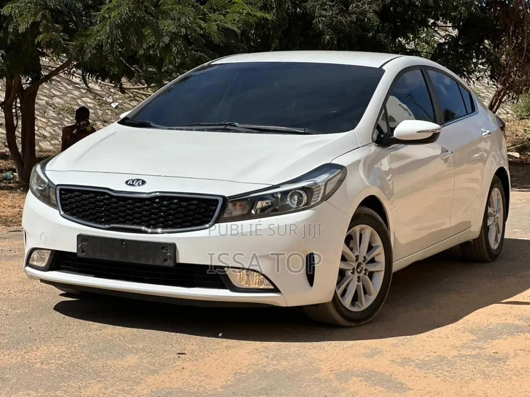 Kia K3000 2017 Blanc
