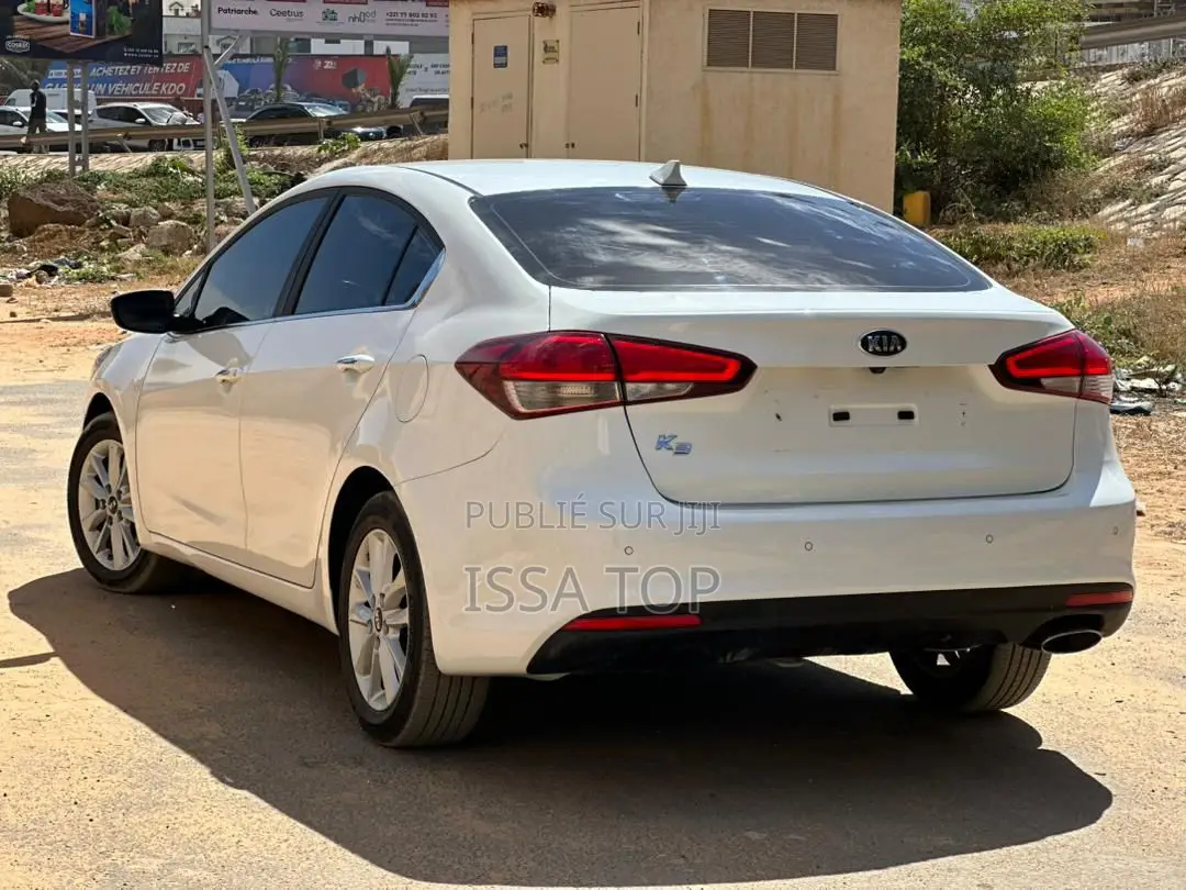 Kia K3000 2017 Blanc