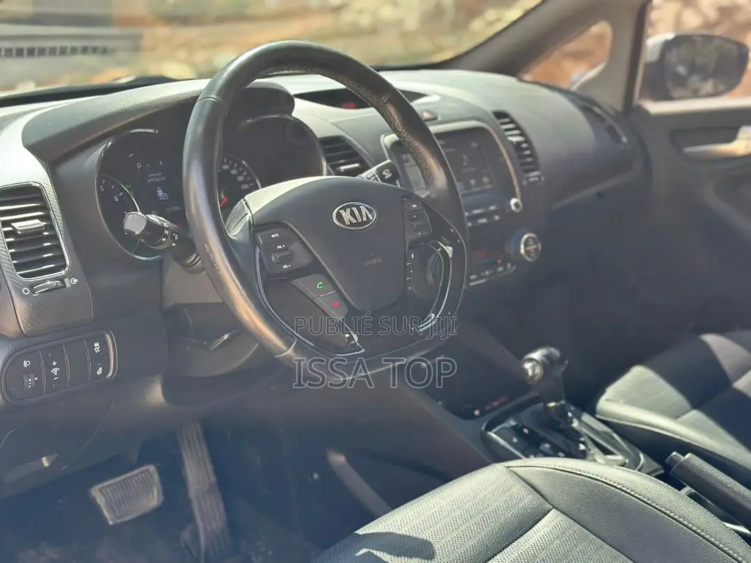 Kia K3000 2017 Blanc