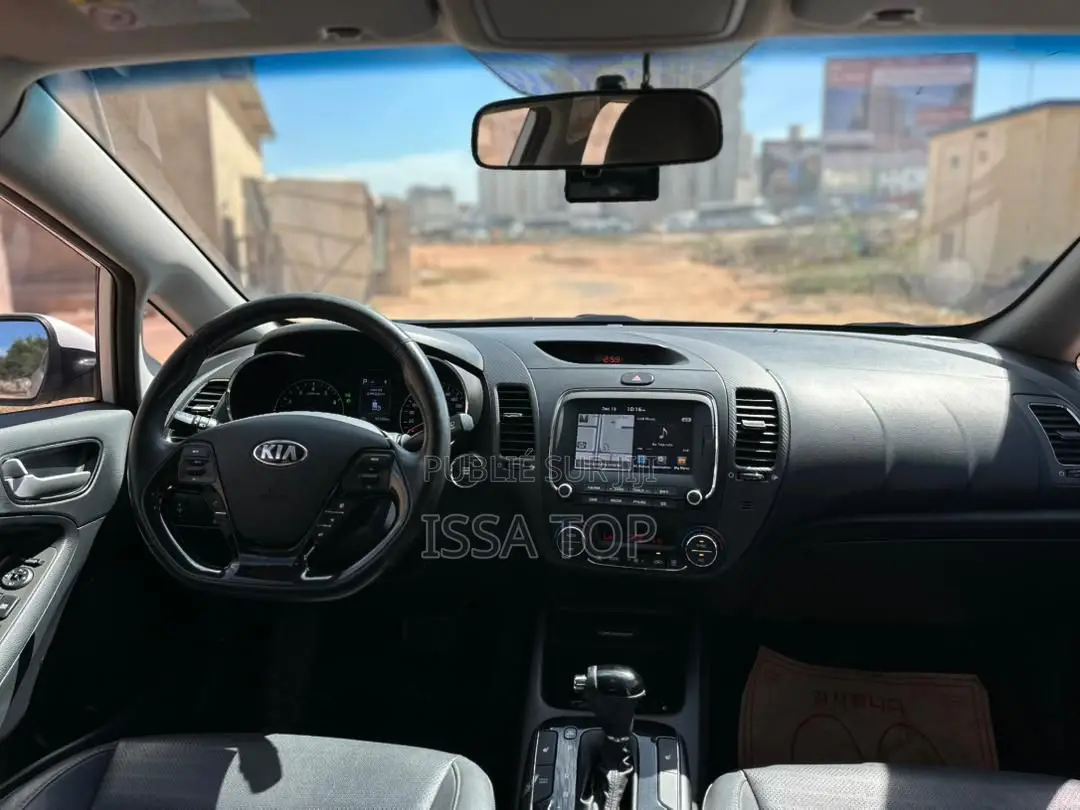 Kia K3000 2017 Blanc