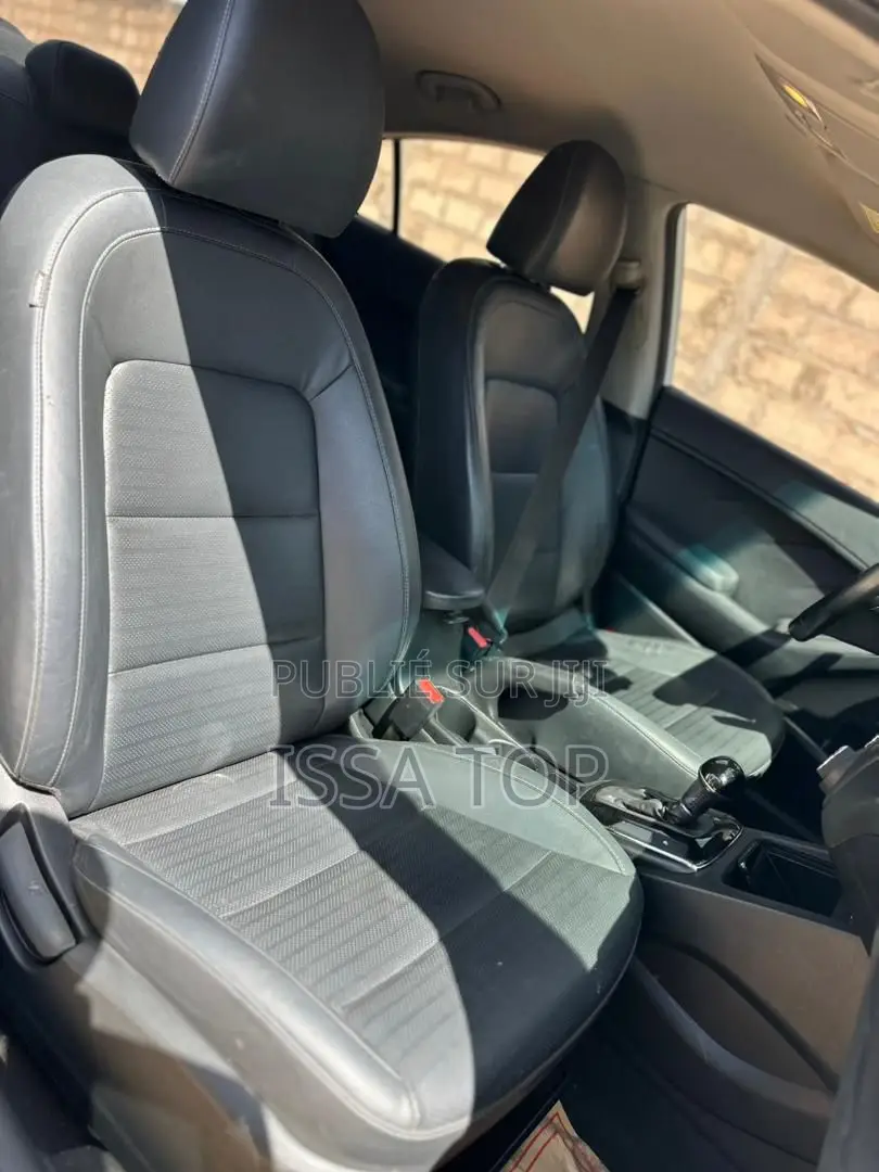 Kia K3000 2017 Blanc