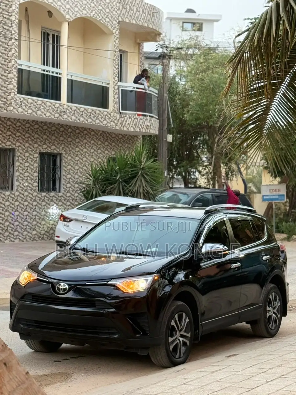Toyota RAV4 Limited FWD (2.5L 4cyl 6A) 2017 Black