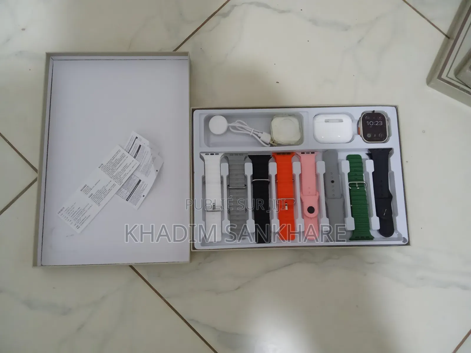 Smart Watch + Air Pods