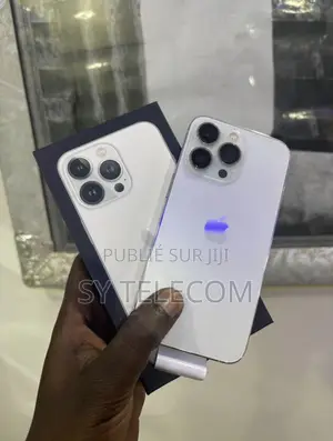 Photo - New Apple iPhone 13 512 GB Blanc