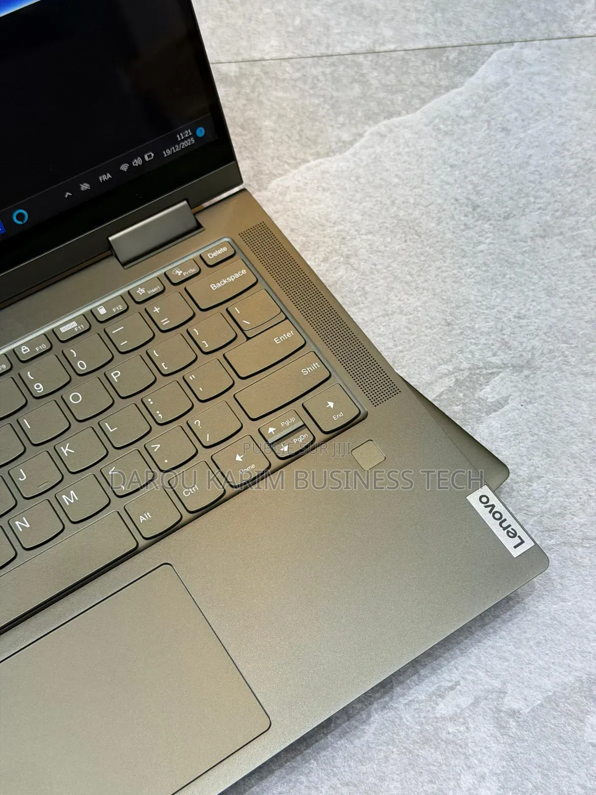 New Lenovo Yoga 7 15ITL5 12GB Intel Core I5 SSD 512GB