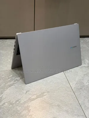 New Samsung Galaxy Book4 16GB Intel Core I7 SSD 512GB