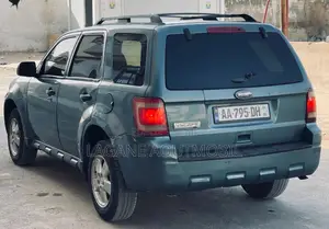 Ford Escape XLT 2012 Blue