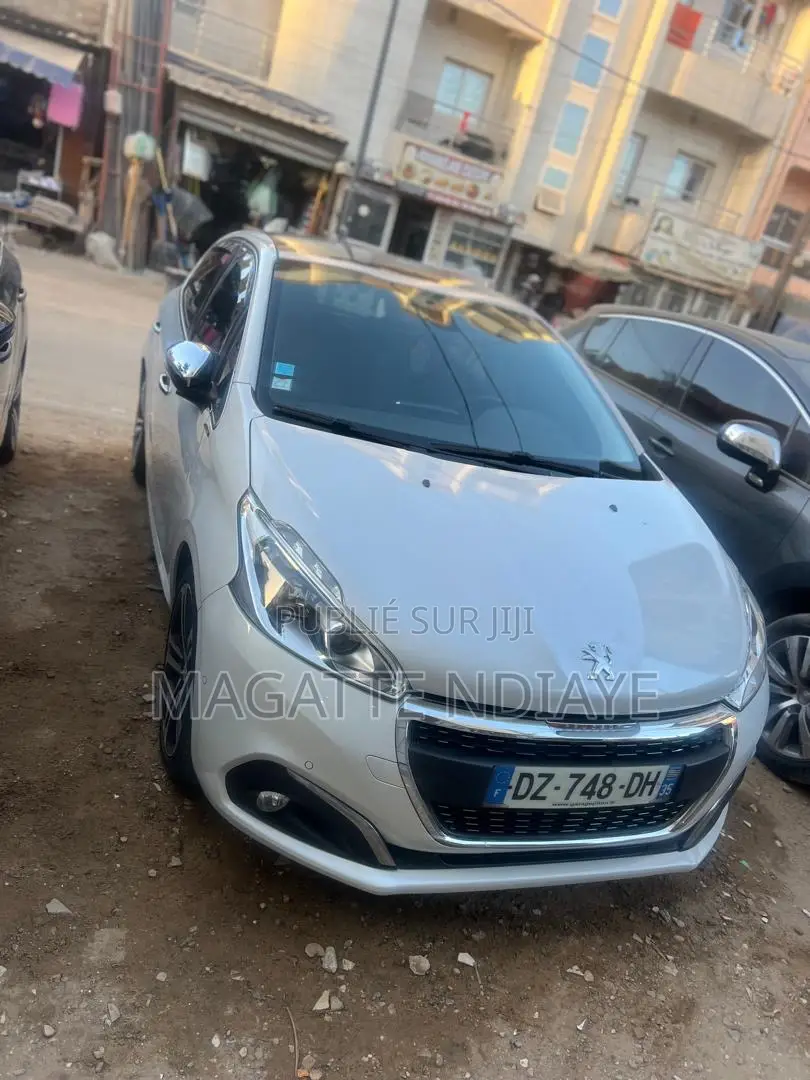 Peugeot 208 2016 Blanc