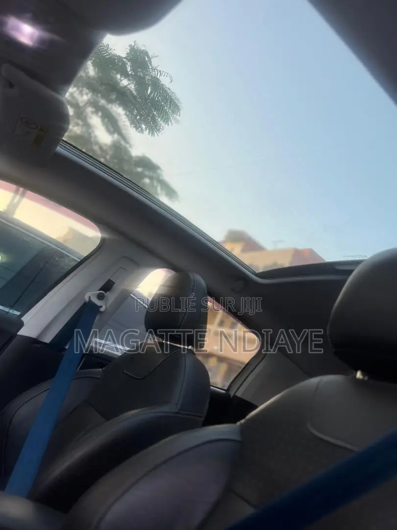 Peugeot 208 2016 Blanc