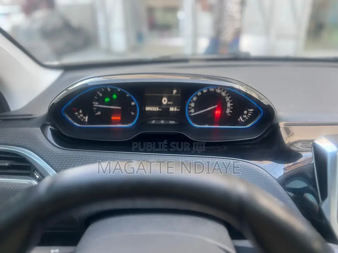 Peugeot 208 2016 Blanc