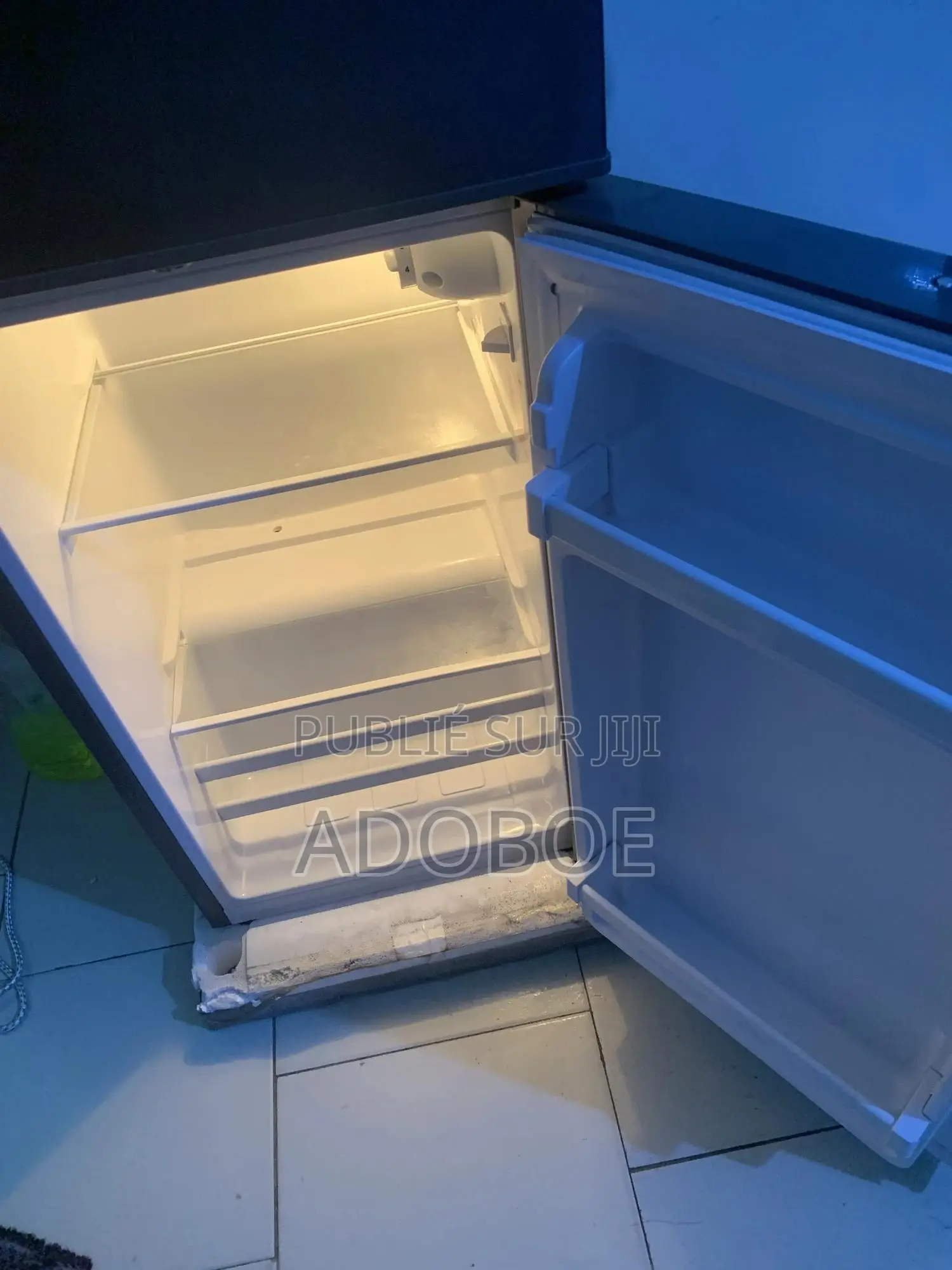 À Vendre – Mini Frigo 2 Barres