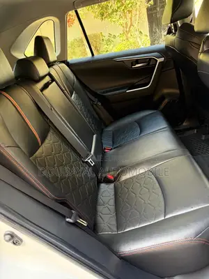 Toyota RAV4 Limited 2022 Black