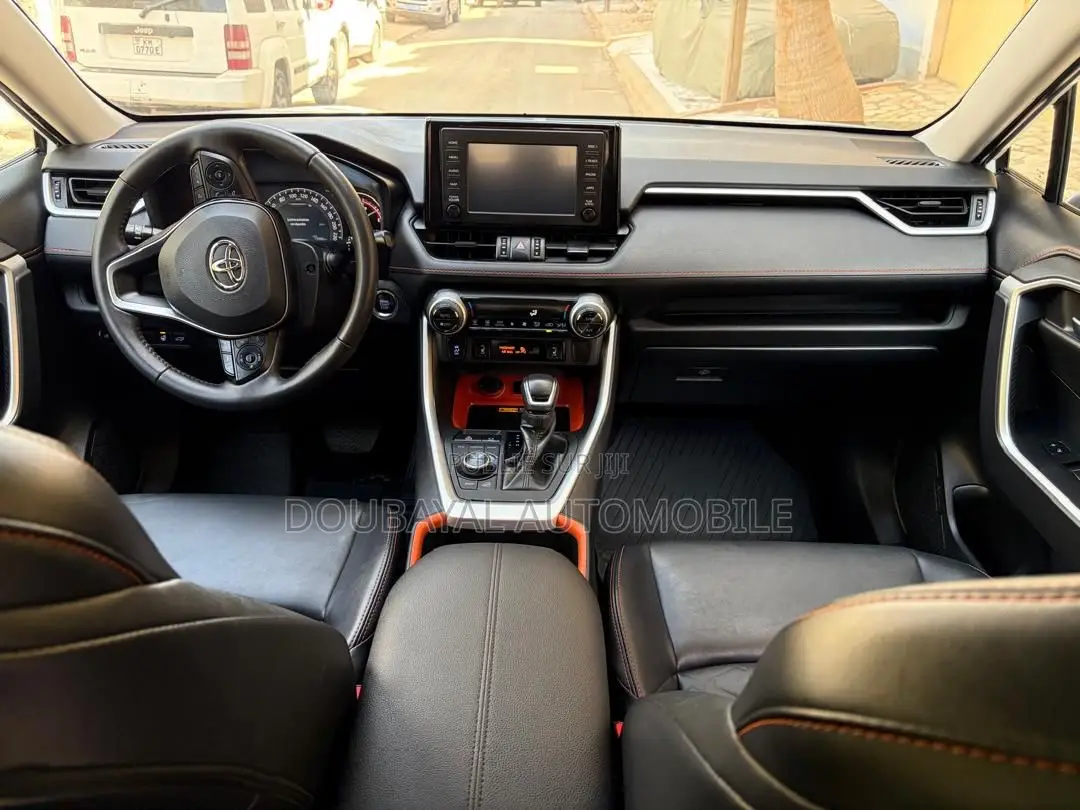 Toyota RAV4 Limited 2022 Black