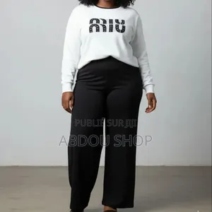 Ensemble Miu Original Disponible