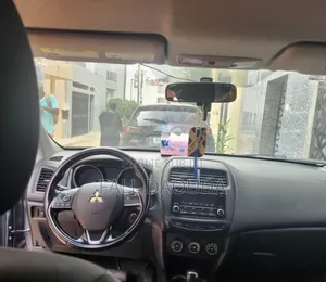 Mitsubishi Outlander 2017 Gris