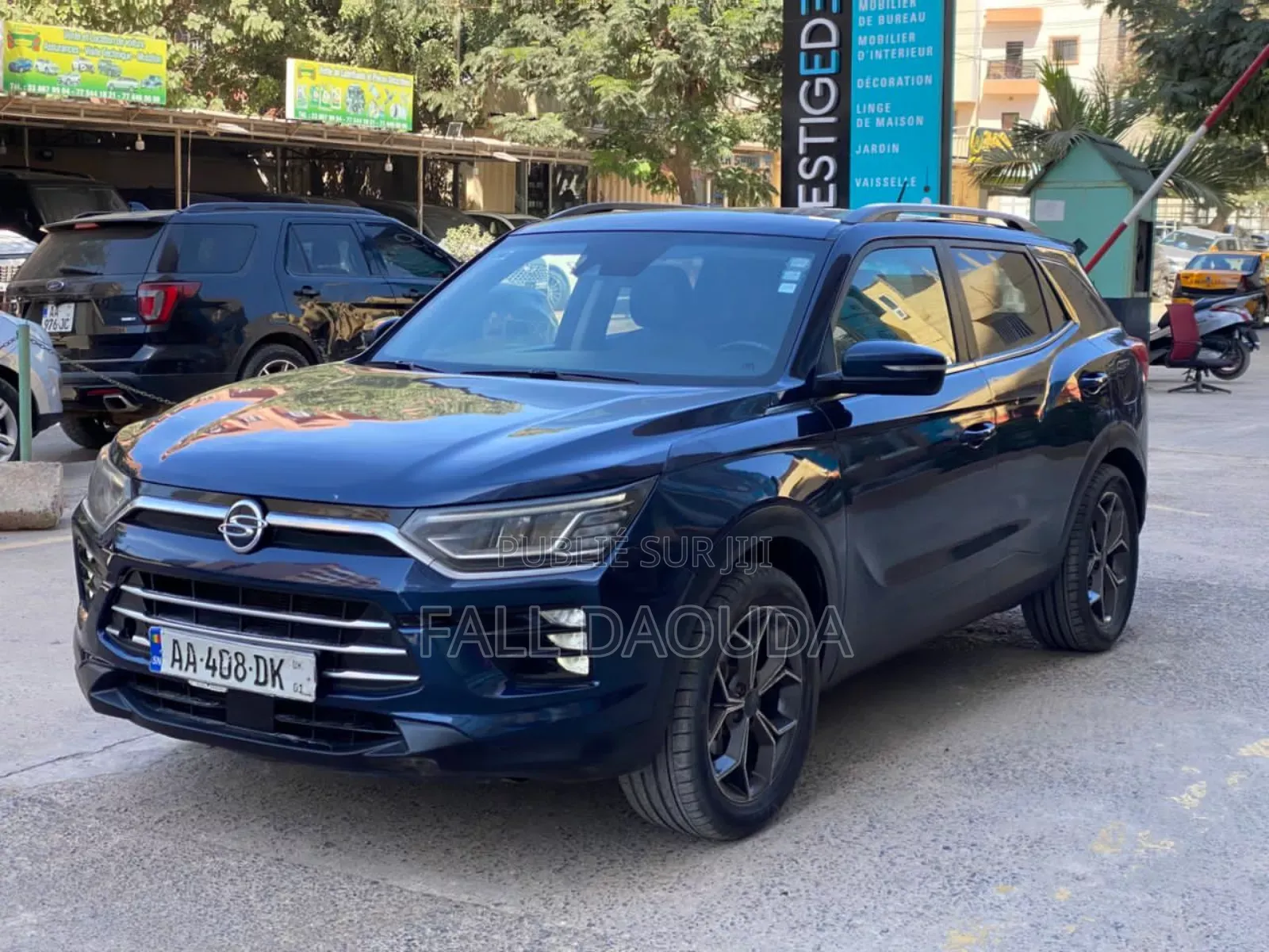 SsangYong Korando 2019 Gris